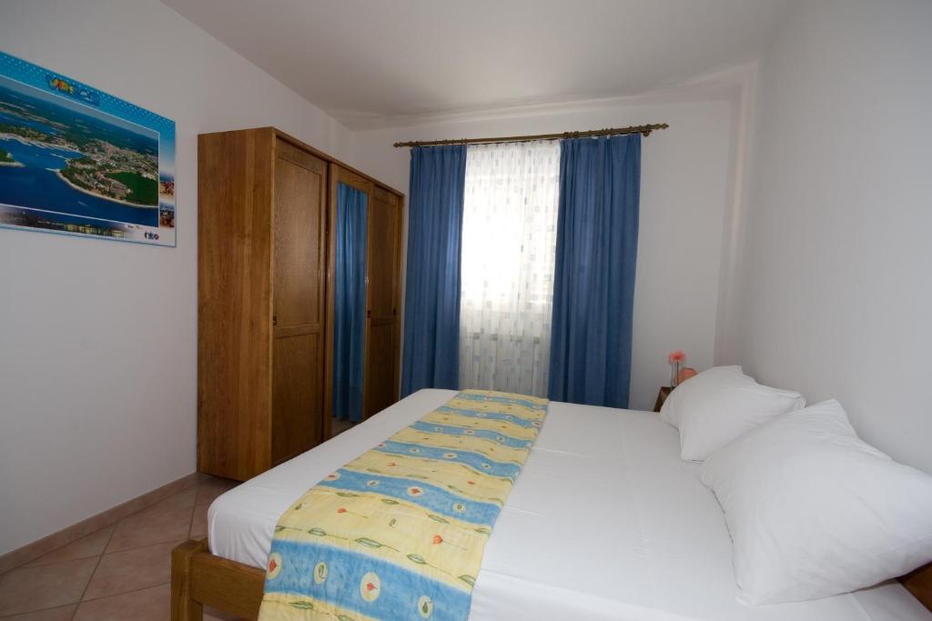 Apartments Valentino Vrsar Room photo